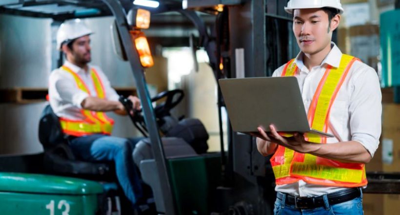 Jasa Forwarder Surabaya Dalam Negeri Kirim Barang Antar Pulau Cepat dan Aman Bersama Eka Express