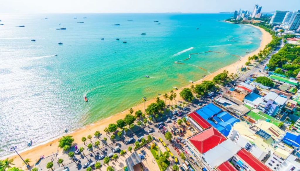 Ekspedisi Surabaya Balikpapan Gerbang Logistik Utama Jawa Timur ke Kalimantan Timur/freepik