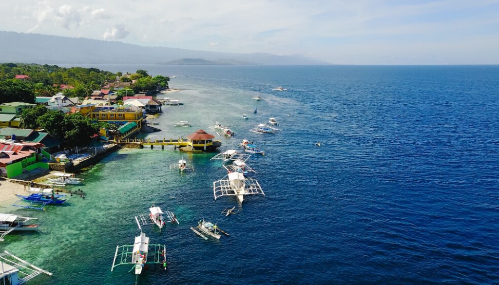Ekspedisi Surabaya Palangkaraya Jembatan Logistik Jawa ke Kalimantan Tengah/freepik