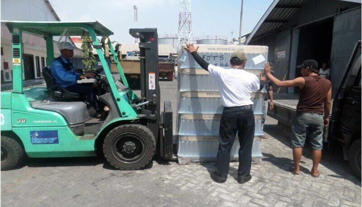 Siapa Ekspedisi Surabaya Terbaik yang Melayani Kirim Barang Seluruh Indonesia