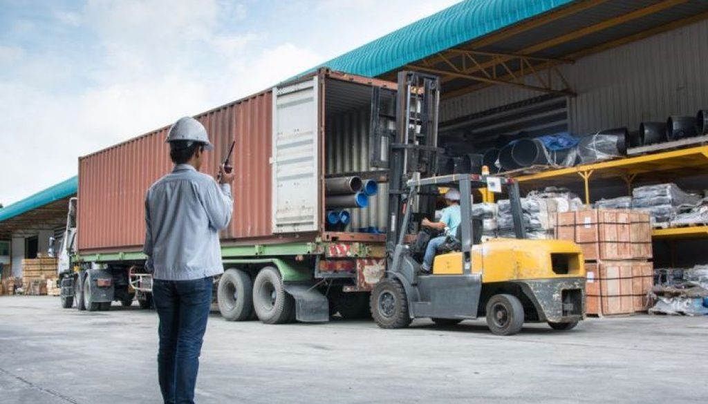 Ekspedisi Surabaya Kediri Solusi Distribusi Cepat dan Efisien di Jalur Utama Jawa Timur