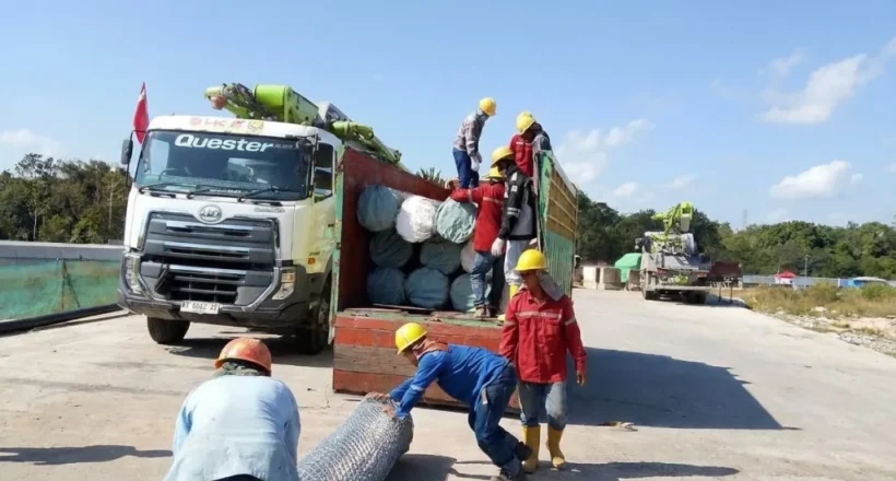 Ekspedisi Surabaya Tual Aman dan Tepat Waktu, Cek Ongkir Terbaru di Sini